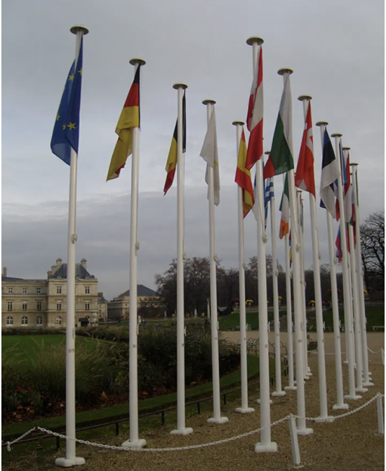 Mât de drapeau en fibre de verre pour bannières ou drapeaux 5m
